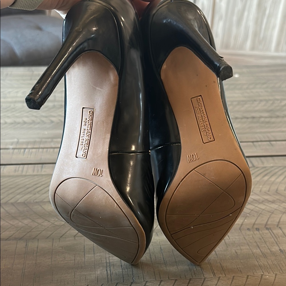 Christian Siriano Black Heels with Stiletto Design and Pointed Toe Pumps - Picture 7 of 10